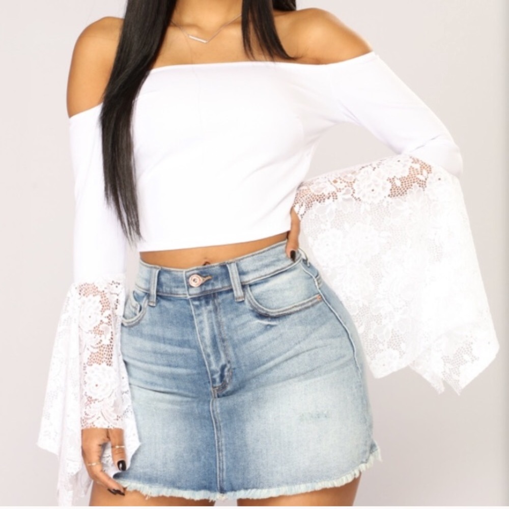 Fashion Nova White Lace Sleeve Crop Top